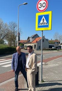 Snelheidsverlaging naar 30 km/u op de doorgaande route in Simonshaven en Zuidland.